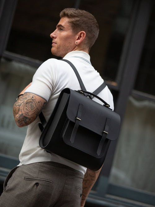 Mens - The Messenger Backpack - Black Matte